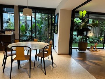 DE LUJO CON JARDÍN! DEPARTAMENTO EN VENTA ZONA PARQUES PRIVADOS SAN ISIDRO