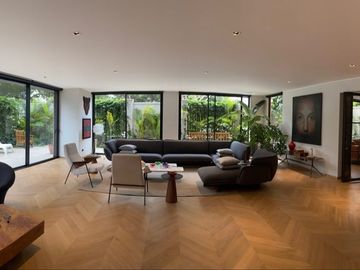 DE LUJO CON JARDÍN! DEPARTAMENTO EN VENTA ZONA PARQUES PRIVADOS SAN ISIDRO