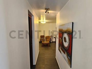 CONDOMINIO LAS PALMERAS: Un Oasis de Privacidad y Elegancia