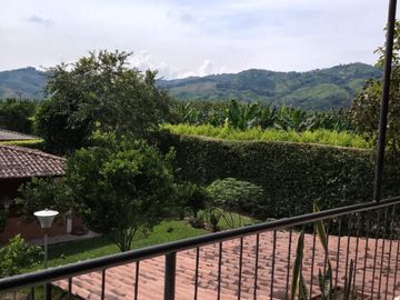 SE VENDE EXCELENTE TEMPERADERO EN SANTAGUEDA.