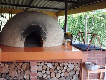 SE VENDE EXCELENTE TEMPERADERO EN SANTAGUEDA.