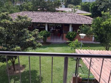 SE VENDE EXCELENTE TEMPERADERO EN SANTAGUEDA.