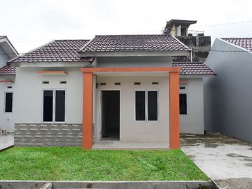 di jual rumah idaman lokasi strategis dekat dgn kampus UIR dan bandara