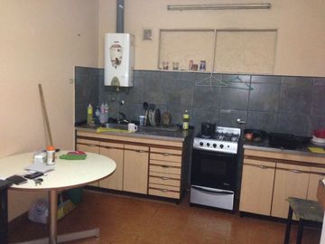 Casa para 2 Familias en venta en Wilde Este