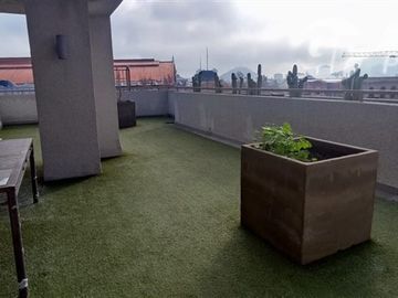 Depto seminuevo a Pasos de Plaza de Armas, 1 dorm, Santiago