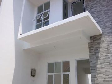 Ready stock rumah mewah 2LT rasa villa di Kodya dkt SOR Arcamanik