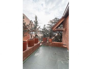 casa en arriendo/venta en sierras del moral-usaquén. Cod V4498