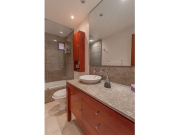 casa en arriendo/venta en sierras del moral-usaquén. Cod V4498