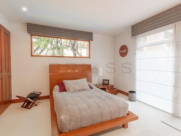 casa en arriendo/venta en sierras del moral-usaquén. Cod V4498