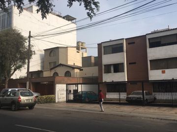 TERRENO COMERCIAL CZ EN CLUSTER RESTAURANTES Y AUTOMOTORAS DE LUJO LA FONTANA