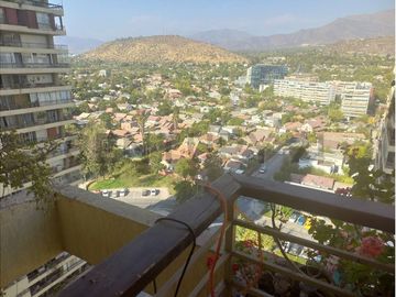 SE VENDE DEPARTAMENTO LUMINOSO EN LAS CONDES