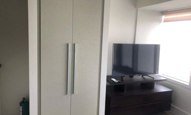 Condominium for Rent Studio: Studio Flat Condo for Rent / Lease in Proscenium Lincoln Tower Rockwell Center Makati City