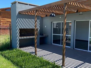 LOFT MODERNO  CON PILETA A ESTRENAR A MINUTOS DE ROSARIO