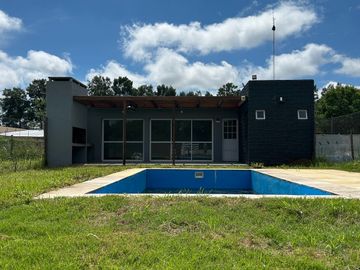 LOFT MODERNO  CON PILETA A ESTRENAR A MINUTOS DE ROSARIO