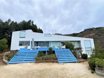 Casa en Venta en Condominio Lomas de Zapallar