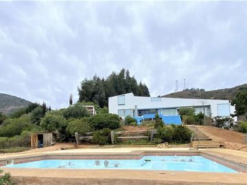 Casa en Venta en Condominio Lomas de Zapallar