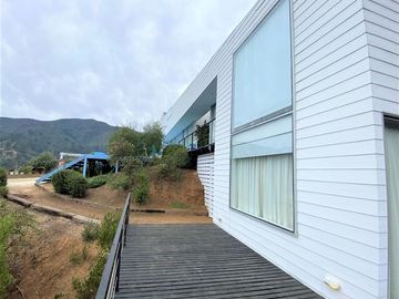 Casa en Venta en Condominio Lomas de Zapallar