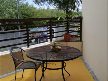 Departamento de una recámara decoración tipo Bali, amenidades de lujo