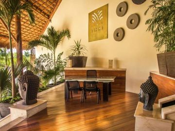 Departamento de una recámara decoración tipo Bali, amenidades de lujo