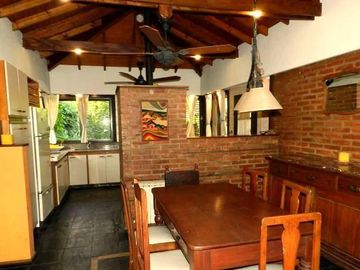 Espectacular Casa tipo Chalet - Bo. Abierto Los Naranjos - Ing. Maschwitz - Escobar