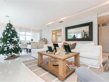 Exclusiva casa en venta en Adrogué Chico