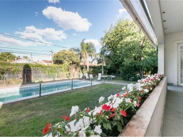 Exclusiva casa en venta en Adrogué Chico