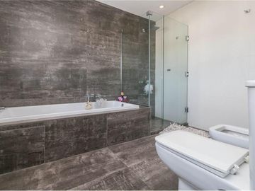 Exclusiva casa en venta en Adrogué Chico