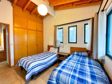 Casa en venta en Avándaro para 20 personas a 2 cuadras del centro en Valle de Bravo