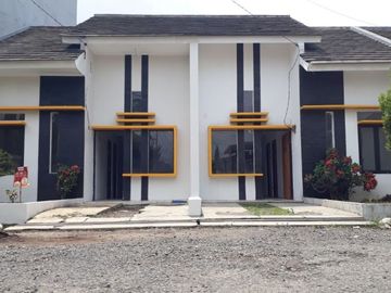 1 lt 2 kt siap huni nyaman lokasi baturaden ciwastra bandung