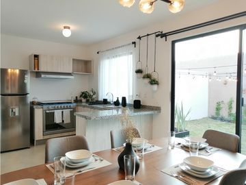 CASA EN VENTA EN ZAKIA ZONA ZIRE EL MARQUES QUERETARO GAA