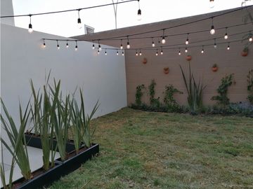 CASA EN VENTA EN ZAKIA ZONA ZIRE EL MARQUES QUERETARO GAA