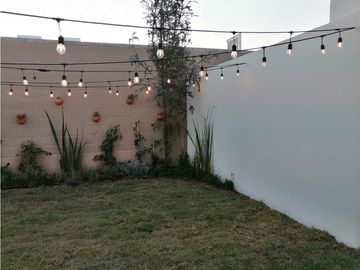 CASA EN VENTA EN ZAKIA ZONA ZIRE EL MARQUES QUERETARO GAA