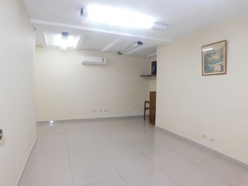 edificio en arriendo/venta en el rosario. Cod A94727