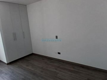 Departamentos Venta AV. Guardia Civil - SAN ISIDRO