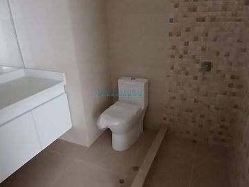 Departamentos Venta AV. Guardia Civil - SAN ISIDRO