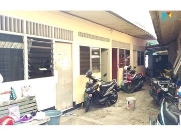 Dijual cepat dan murah rumah bonus kost-kostan di rawamangun
