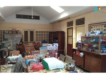 Dijual cepat dan murah rumah bonus kost-kostan di rawamangun