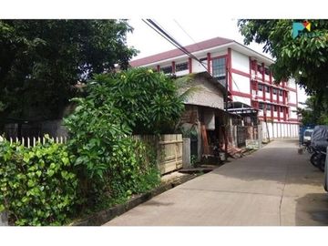 Dijual cepat dan murah rumah bonus kost-kostan di rawamangun
