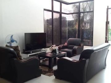 Elegant House with Swimming Pool for SALE in Angeles City Near Clark
