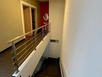 Rumah di Rawamangun, 2Lt, Semi Furn, Strategis dekat Pemuda