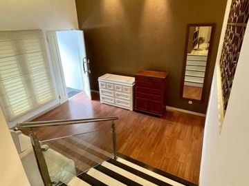 Rumah di Rawamangun, 2Lt, Semi Furn, Strategis dekat Pemuda