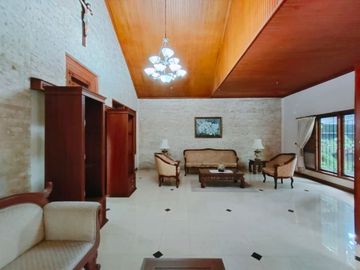 Rumah Mewah di Tengah Kota dekat Pusat Kota Jogja