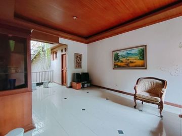 Rumah Mewah di Tengah Kota dekat Pusat Kota Jogja