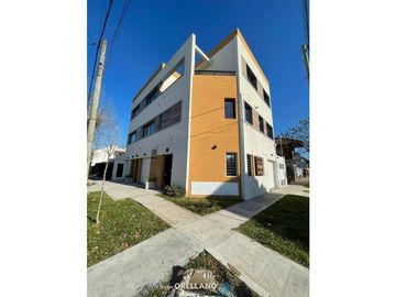 VENTA DUPLEX 3 AMBIENTES CON COCHERA A ESTRENAR z/ PINOS DE ANCHORENA