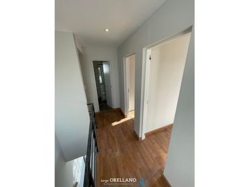 VENTA DUPLEX 3 AMBIENTES CON COCHERA A ESTRENAR z/ PINOS DE ANCHORENA