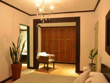 with Pool 2 Storey House and Lot for Sale or Rent Near Clark