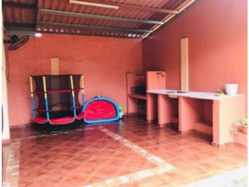 VENDO CASA EN ARRAIJAN LAS RESIDENCIAL LAS VERDES 3R