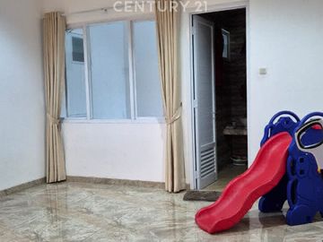 Turun Harga! Rumah Hoek Luas & Siap Huni Di Jakarta Garden City