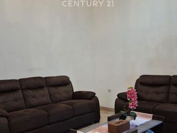 Turun Harga! Rumah Hoek Luas & Siap Huni Di Jakarta Garden City