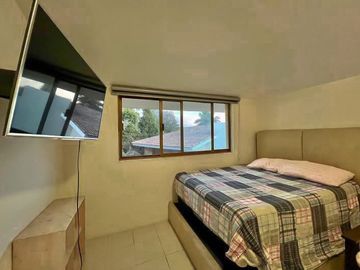 Casa de Lujo con Alberca en Venta Santa Anita Club de Golf Zona Sur